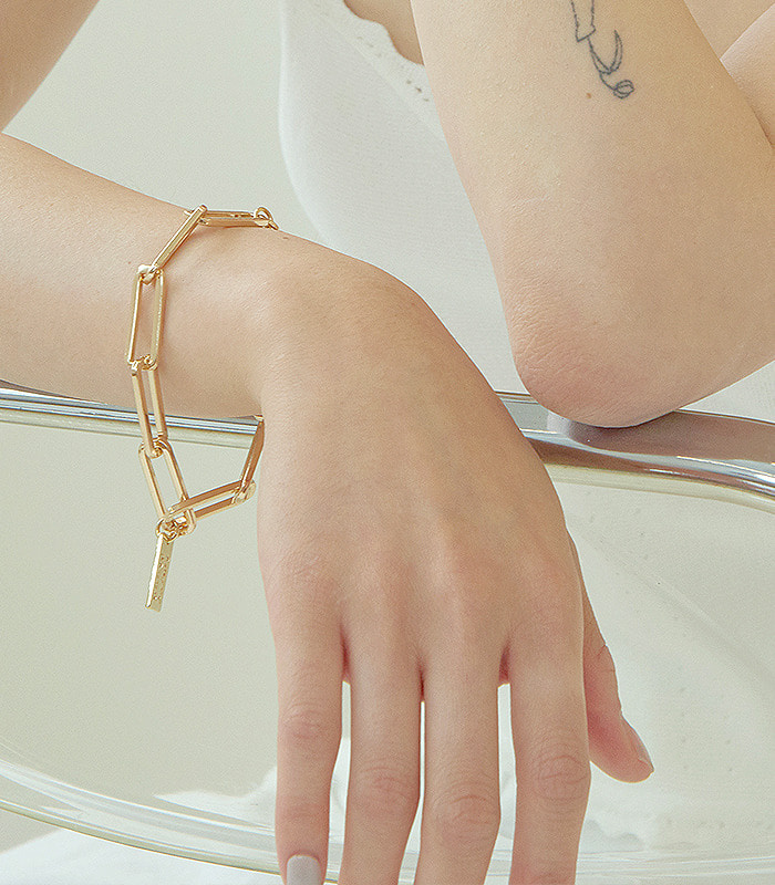 onechain-bracelet-gold