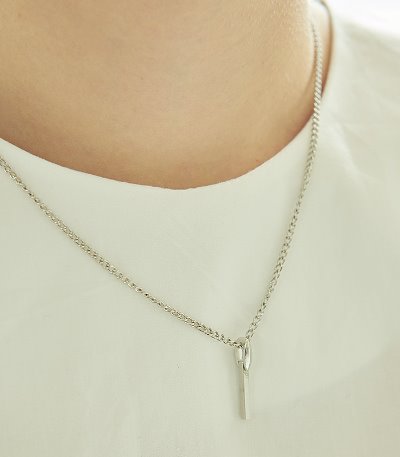 simple line necklace-silver
