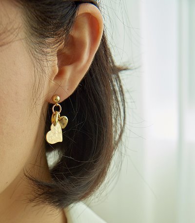 double heart earring-gold