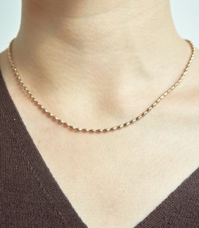 embo round necklace-gold