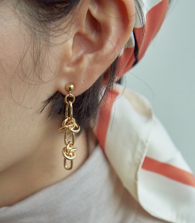 twist chain earring-gold