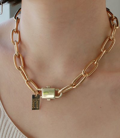 bold chain padlock necklace-gold